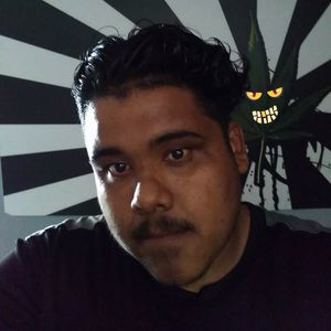 Meet your Posher, Adrian